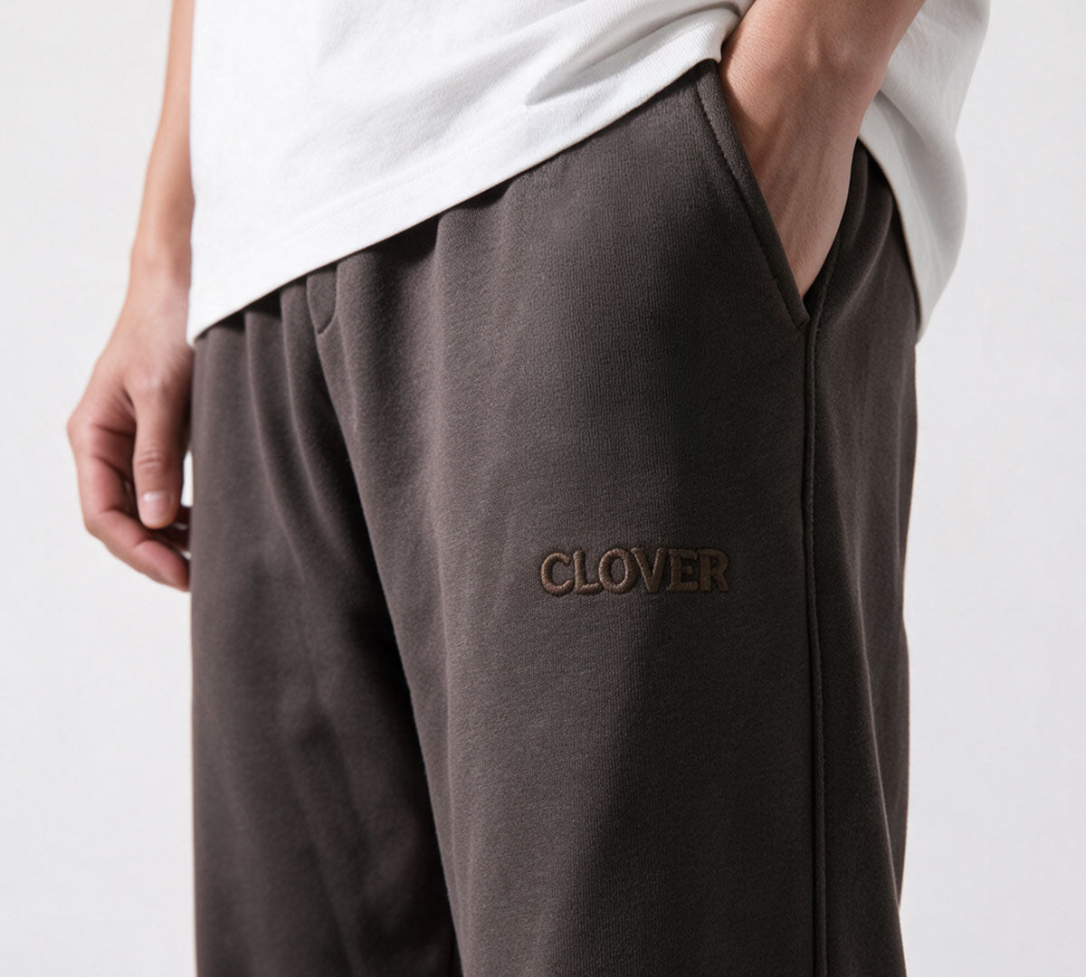 Clover wide-leg cotton terry cloth trousers with embroidery