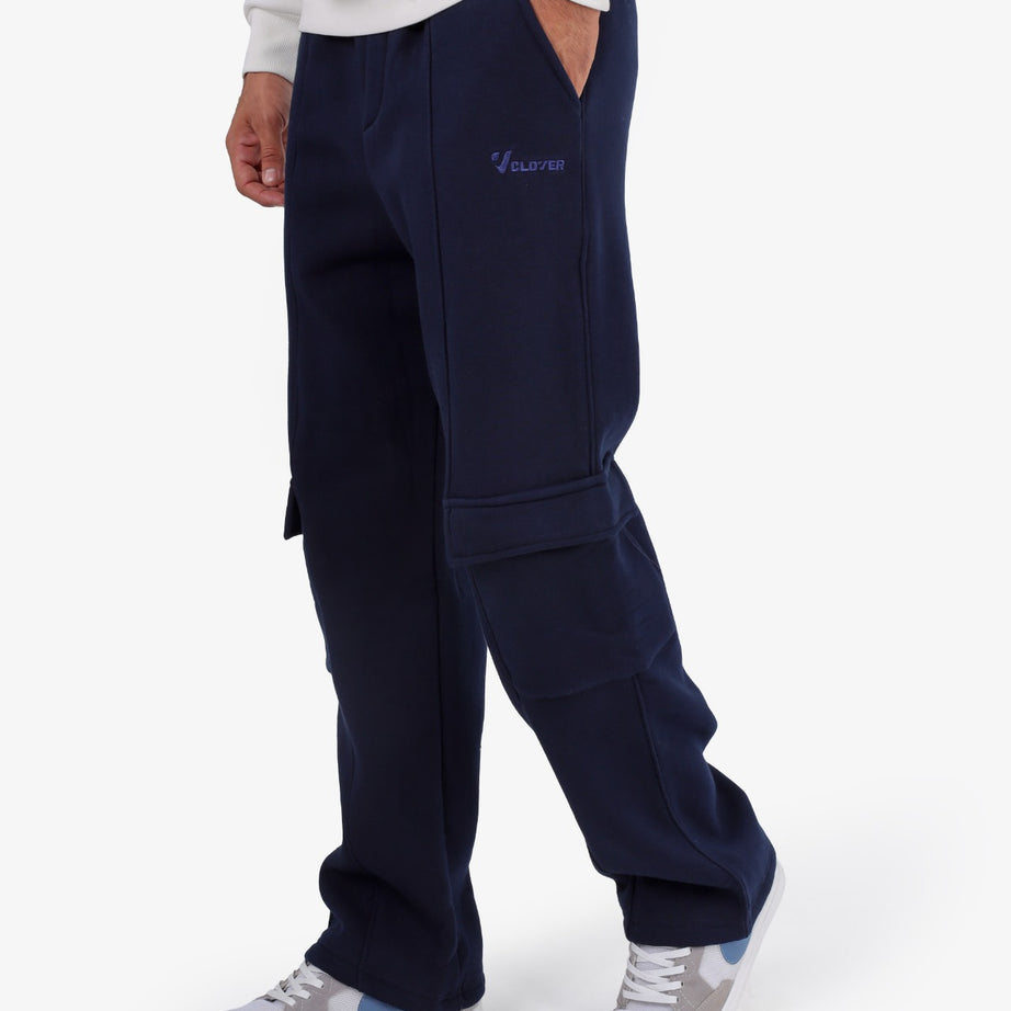 Clover-embroidered sponge cargo joggers