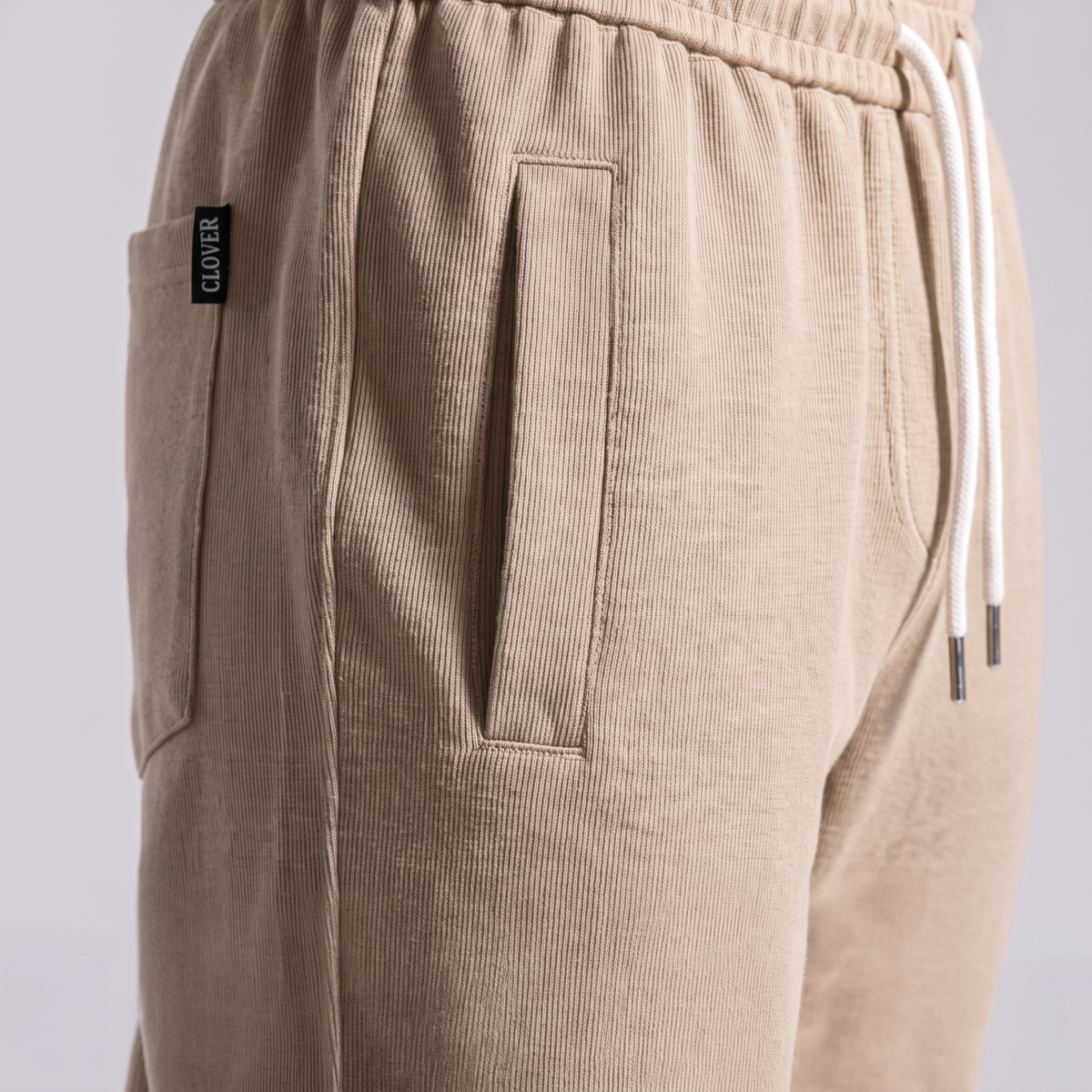 Clover ribbed interlock sweatpants with welt pockets