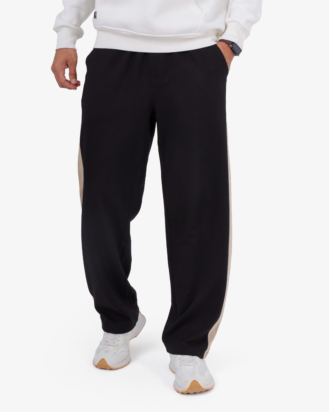 CLOVER Interlock Wide-Leg Joggers (DESIGNED FOR YOU) BLACK