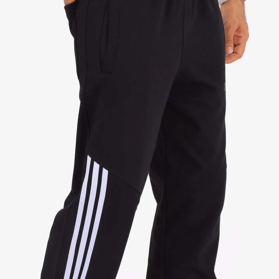 Wide-leg embroidered sweatpants (3-line design)