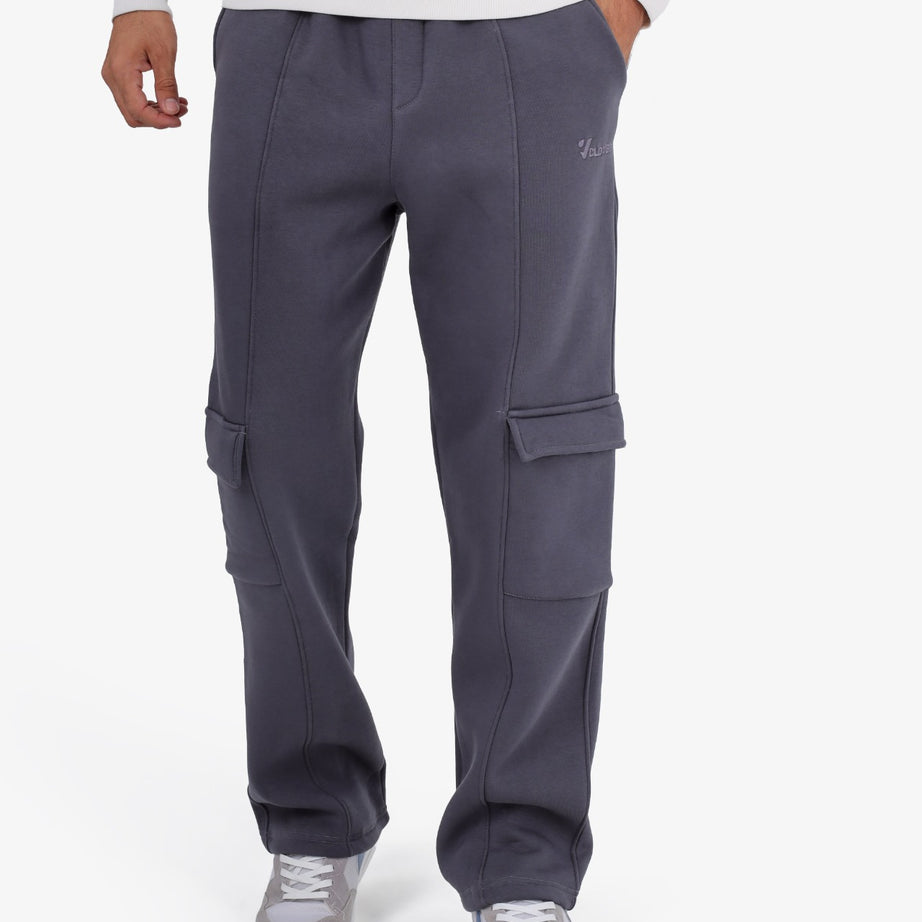Clover-embroidered sponge cargo joggers
