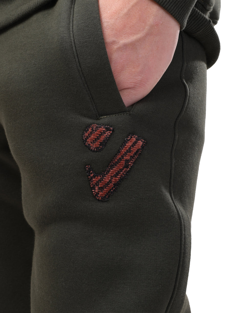 Clover Round-Neck Milton Tracksuit (NEW ARRIVE)