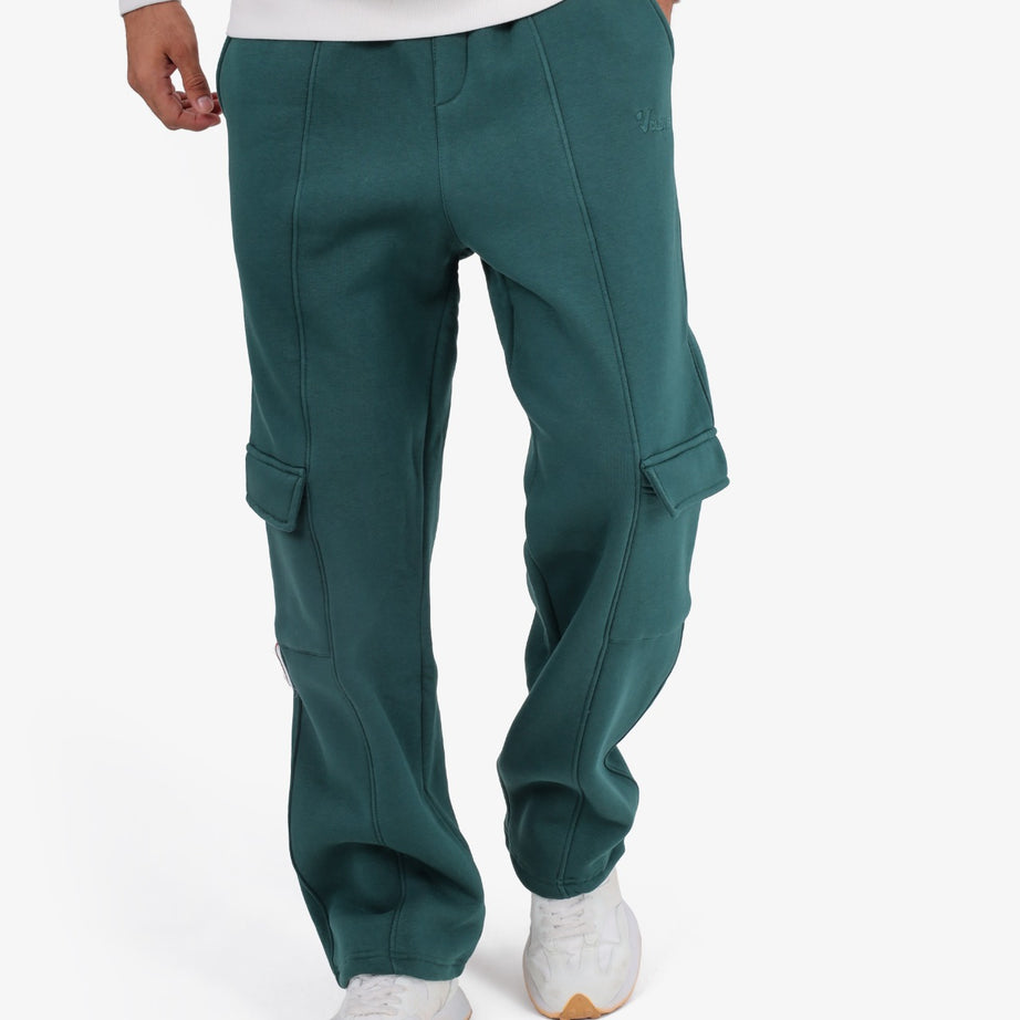 Clover-embroidered sponge cargo joggers