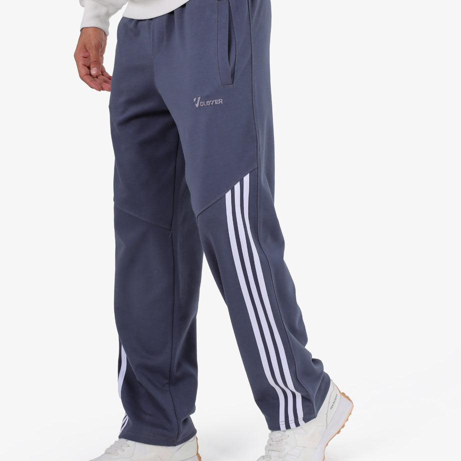 Wide-leg embroidered sweatpants (3-line design)