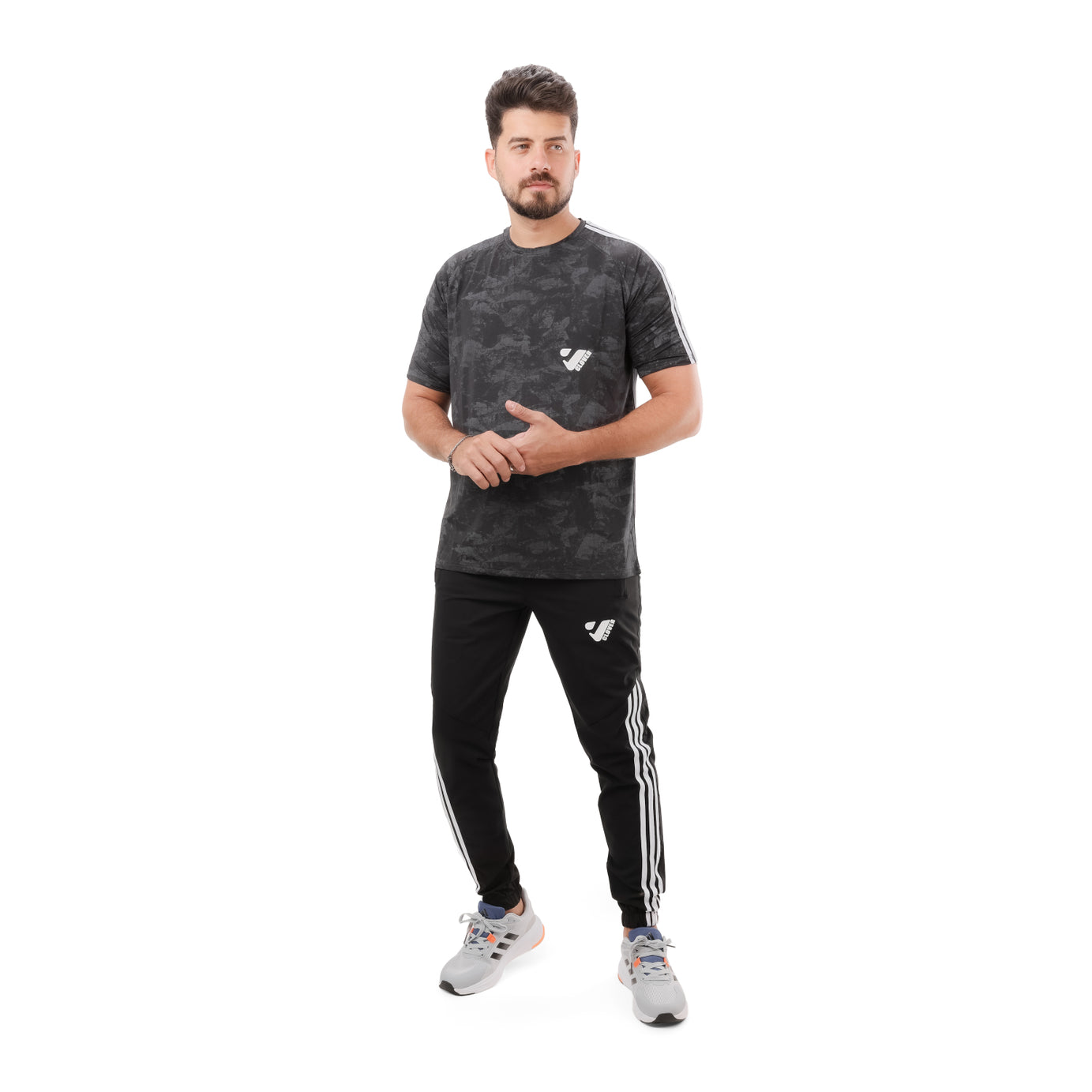 Clover Round Tracksuit with Straps