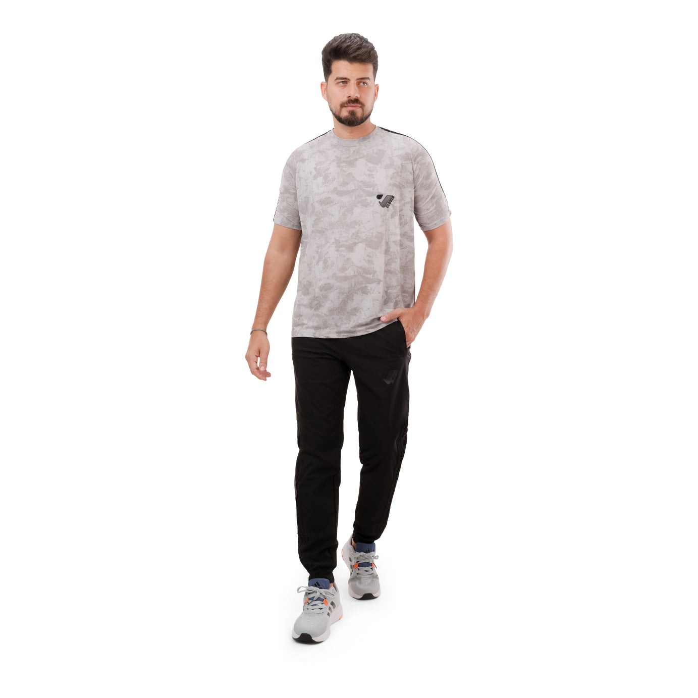 Clover Round Tracksuit with Straps