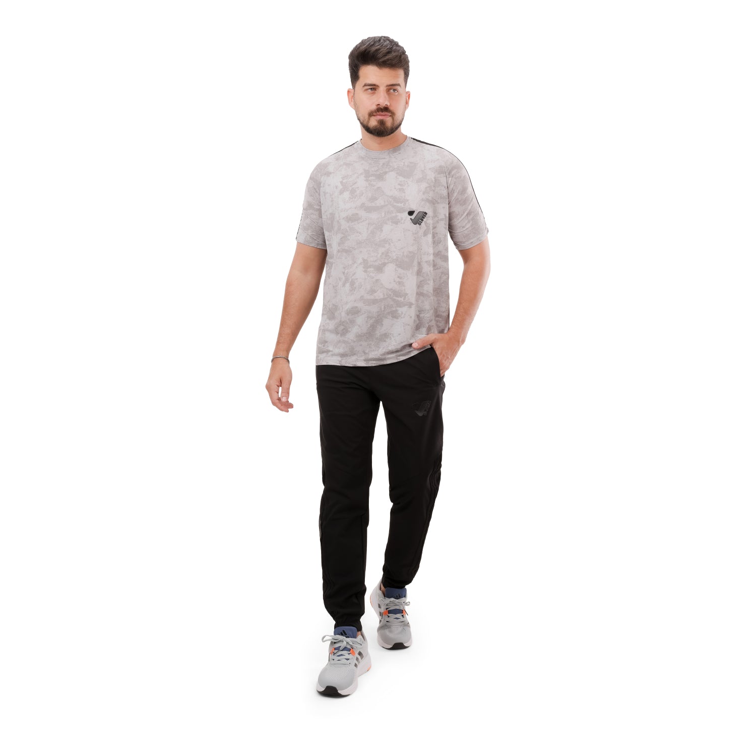 Clover Round Tracksuit with Straps