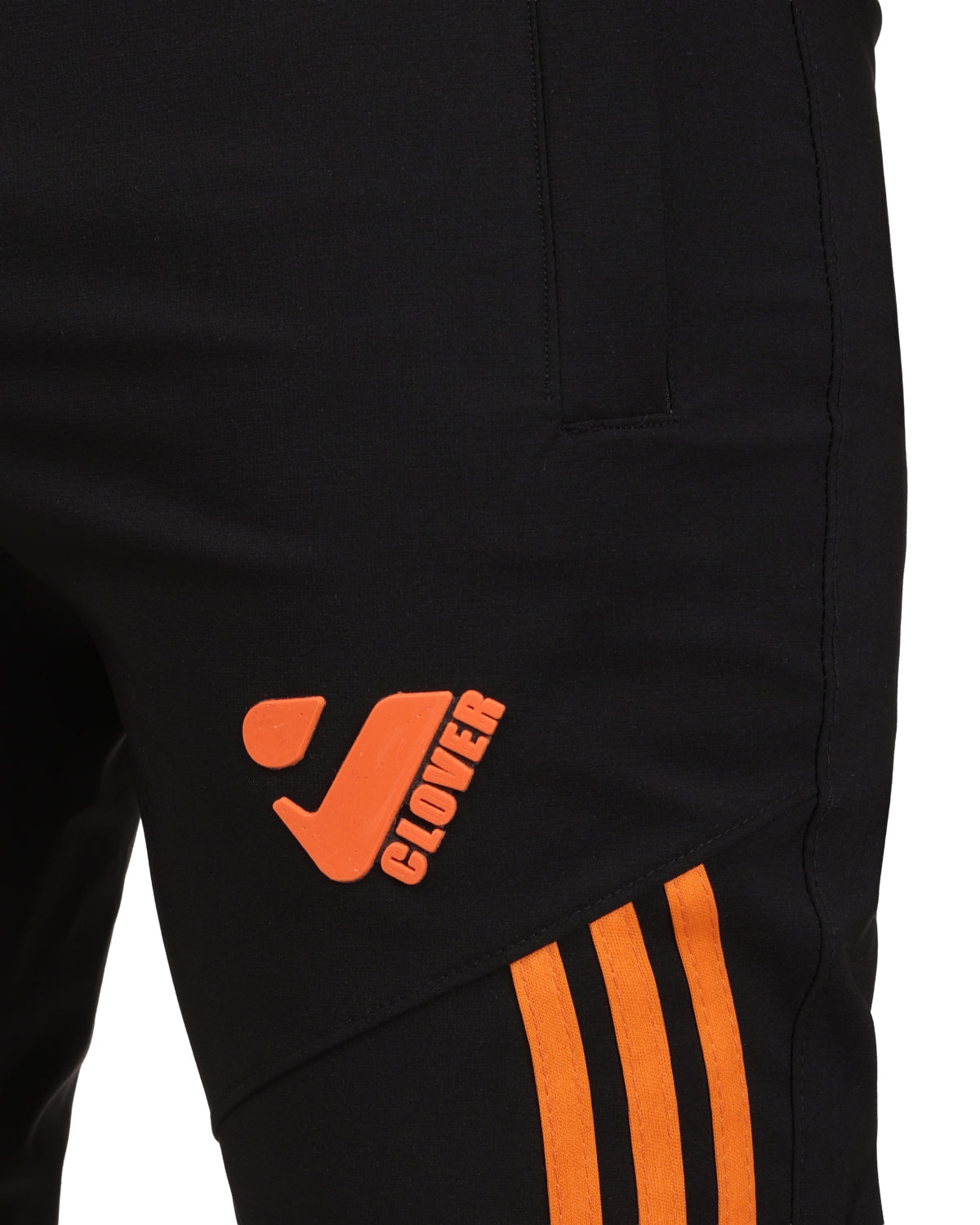 Round Clover sports tracksuit with straps