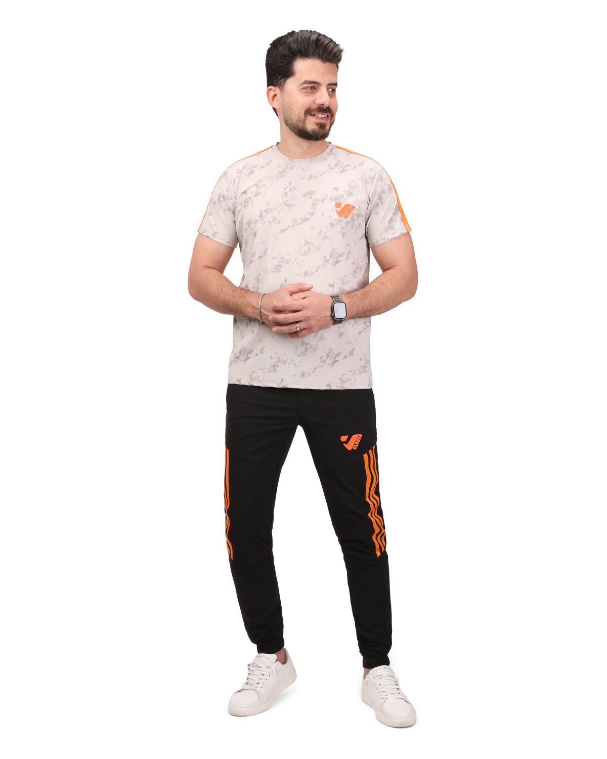 Round Clover sports tracksuit with straps